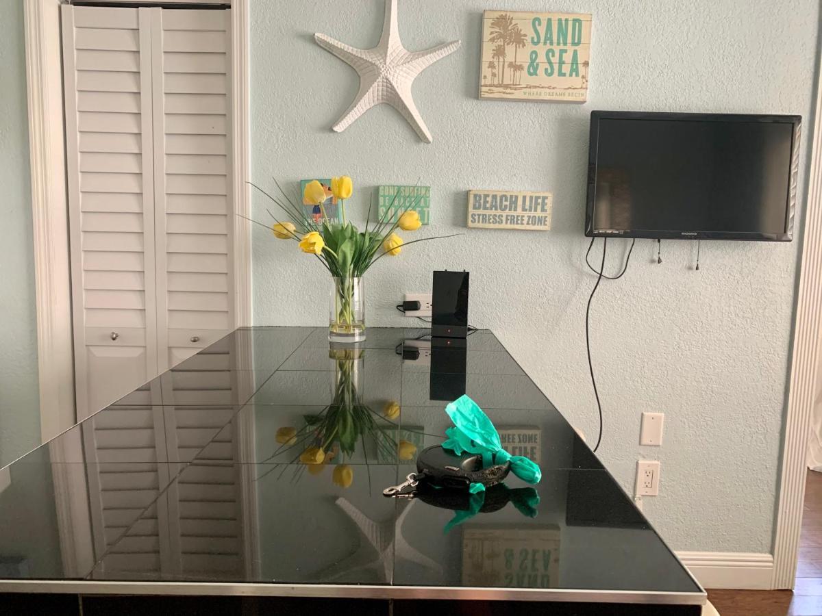 Sun Sand And Love - 1 Bed, 2 Bath Condo Маями Бийч Екстериор снимка